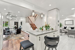 015_F8_330 Ryegate Ct