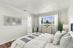 026_F8_330 Ryegate Ct