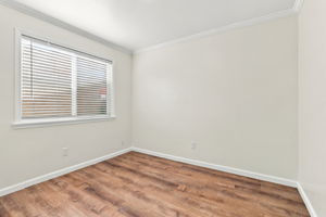 029_F8_330 Ryegate Ct