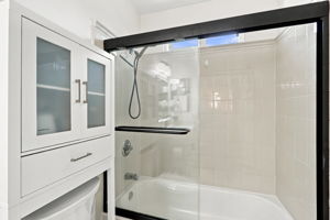 033_F8_330 Ryegate Ct