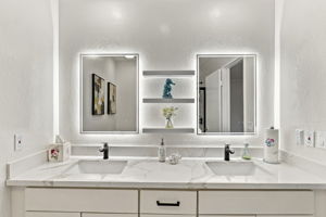 038_F8_330 Ryegate Ct