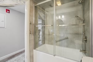 Sunderland Rd-S1803-016.jpg