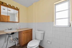  Photo 24
