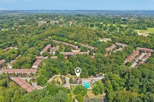 Woodbridge Dr-0209-908.jpg