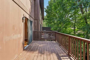 Woodbridge Dr-S0309-042.jpg