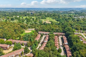 Woodbridge Dr-S0309-062.jpg