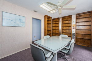 Meeting Room4