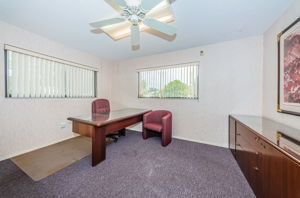Office1a