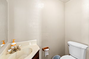  Photo 34