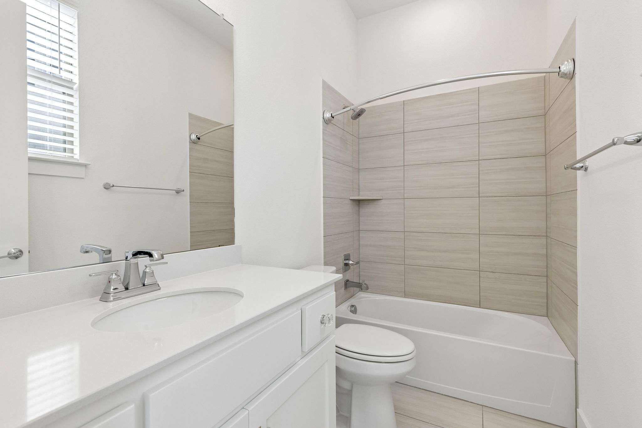 3300Crescent_038