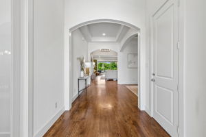 3300Crescent_011