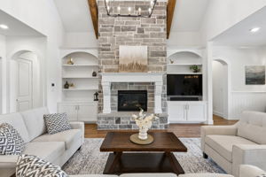 3300Crescent_017