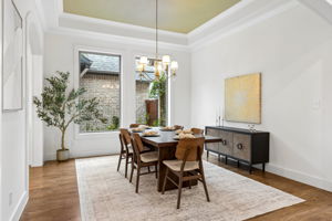 3300Crescent_022