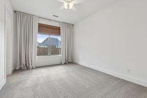 3300Crescent_035