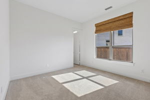 3300Crescent_037