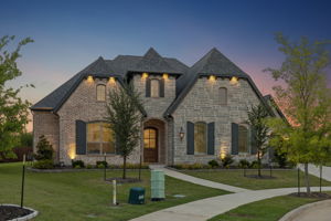 3300Crescent_002