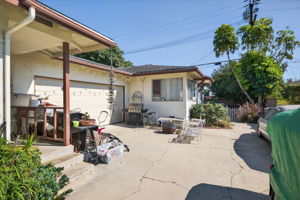  Photo 30