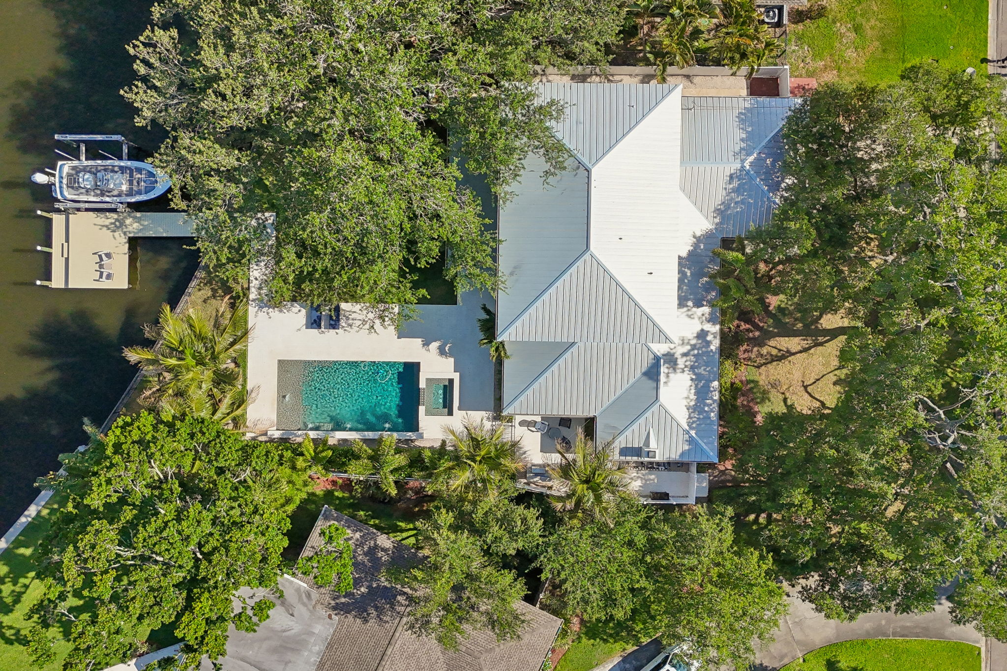 DJI_20260428165701_0200_D