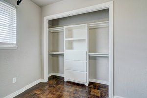  Photo 42