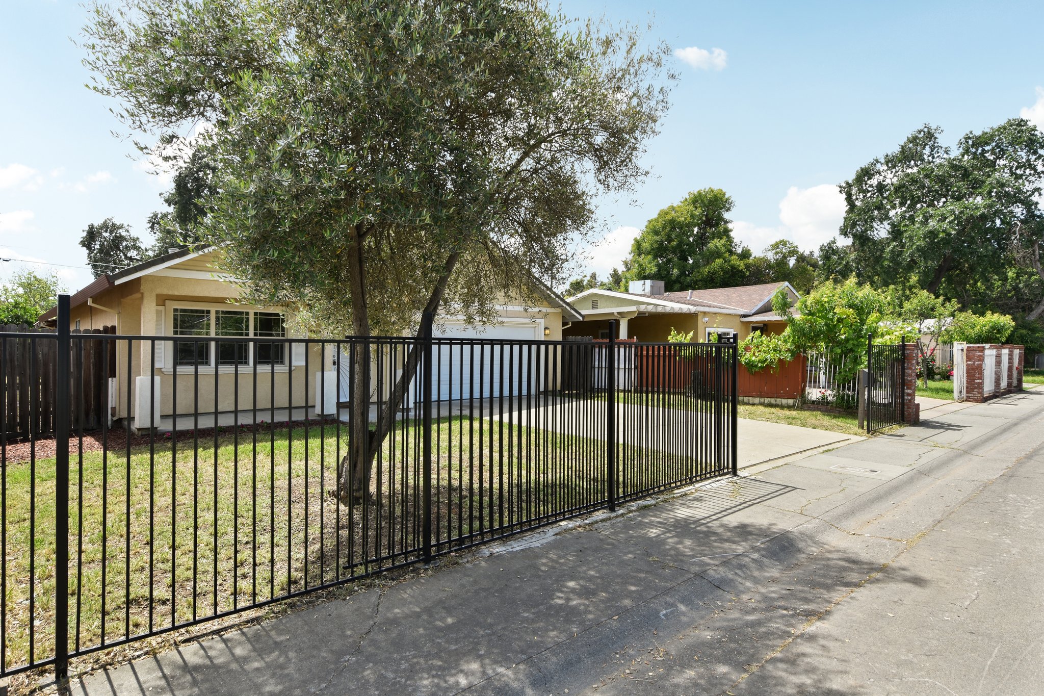 19th Ave-S2504-006.jpg