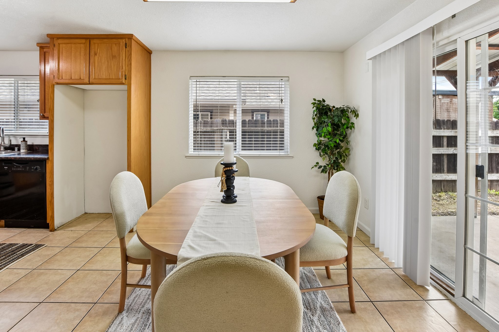 19th Ave-S2504-012.jpg