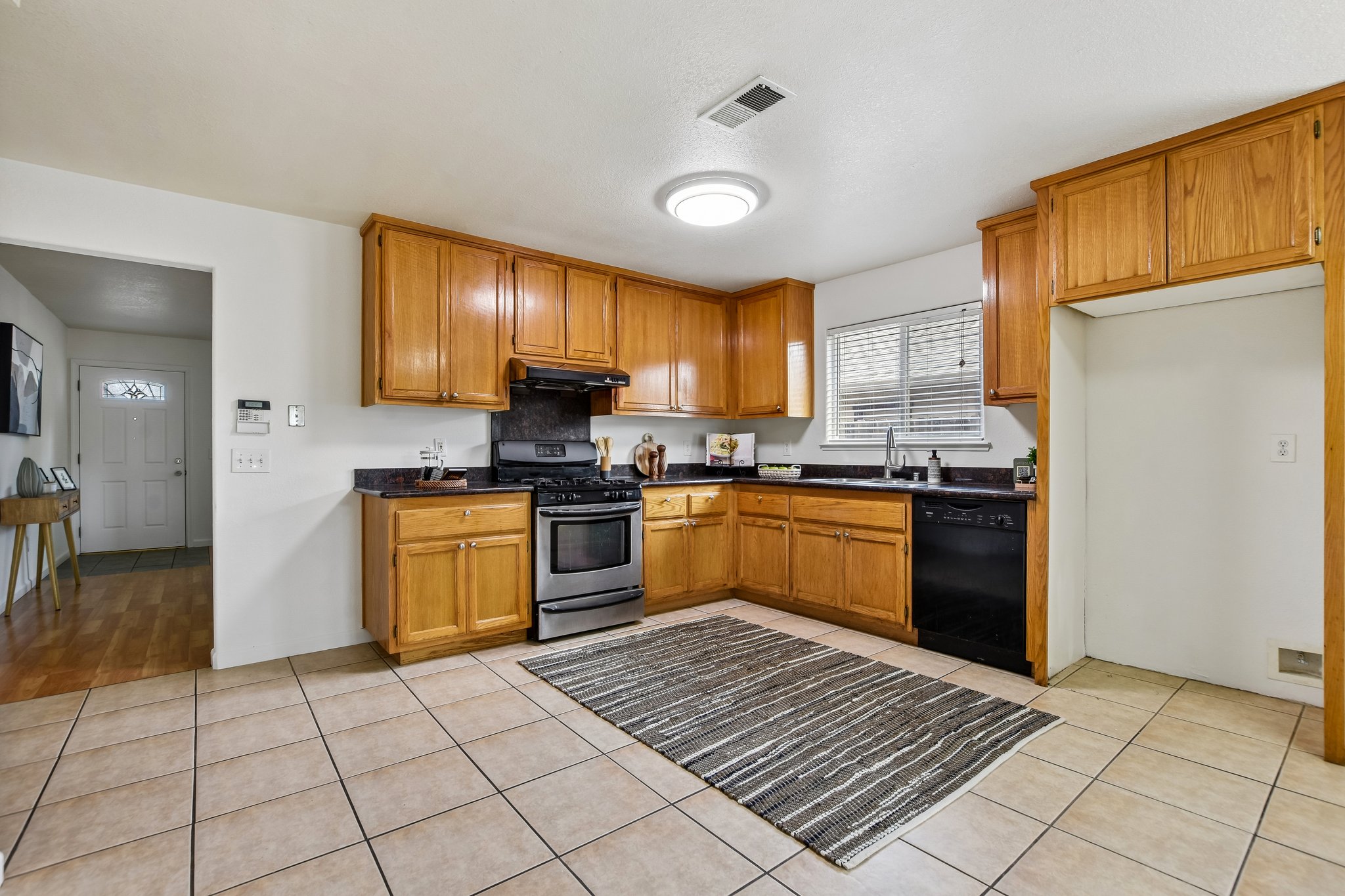 19th Ave-S2504-016.jpg