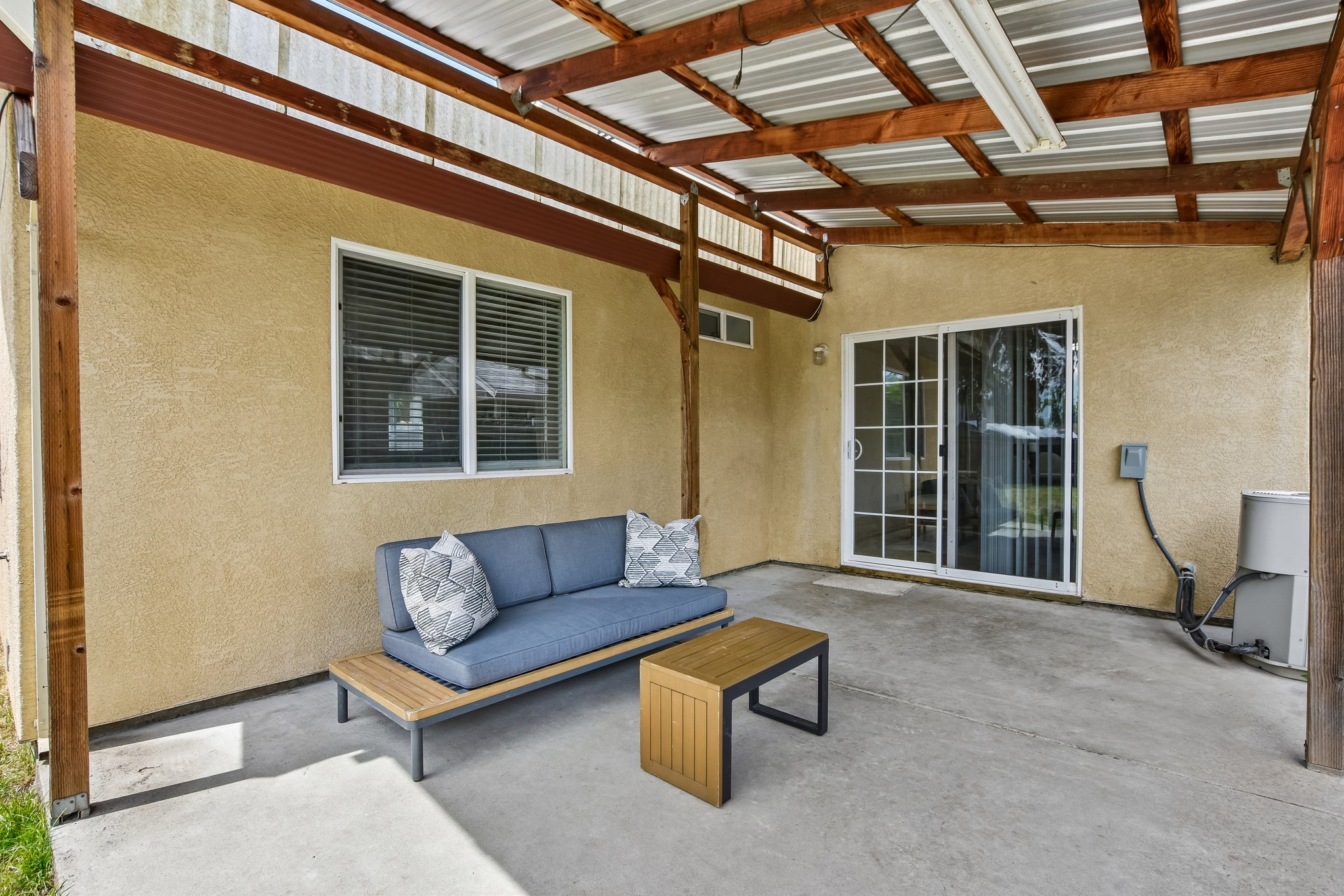 19th Ave-S2504-030.jpg