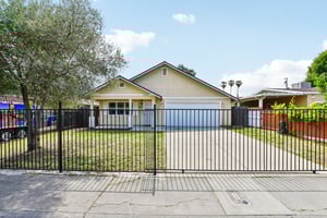 19th Ave-S2504-001.jpg