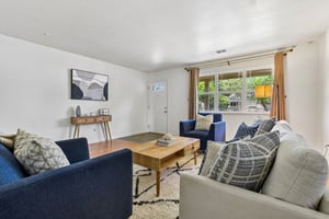 19th Ave-S2504-010.jpg