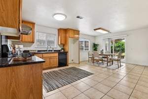 19th Ave-S2504-014.jpg