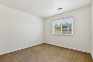 19th Ave-S2504-026.jpg