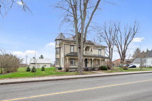  Photo 23