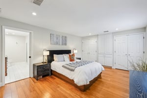 W Beaumont St-2404-035.jpg