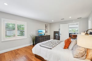 W Beaumont St-2404-037.jpg