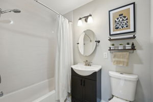 W Beaumont St-2404-033