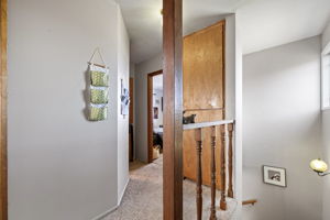  Photo 31