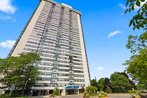 3303 Don Mills Rd Unit 507, North York ON