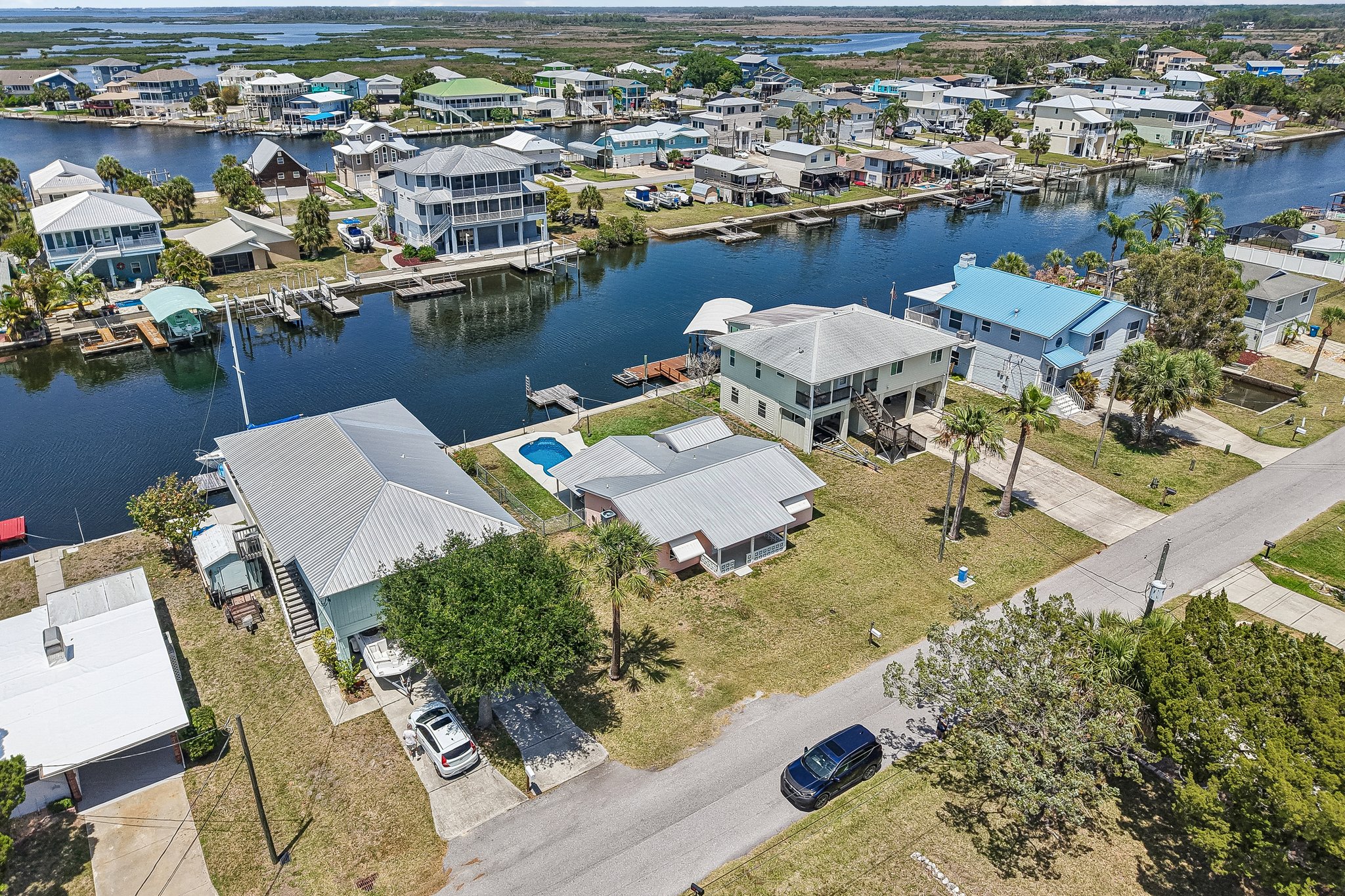 Minnow Creek Dr-S0905-047.jpg