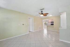 Minnow Creek Dr-S0905-006.jpg