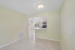 Minnow Creek Dr-S0905-010.jpg