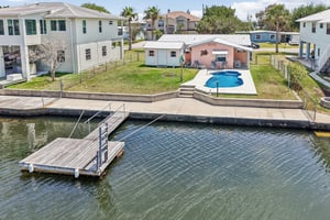 Minnow Creek Dr-S0905-052.jpg