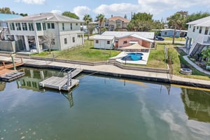 Minnow Creek Dr-S0905-059.jpg