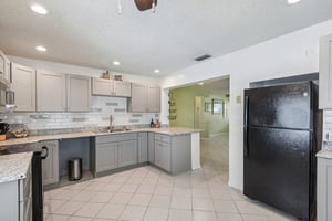 Minnow Creek Dr-S0905-014r.jpg