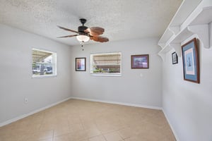 Minnow Creek Dr-S0905-016r.jpg