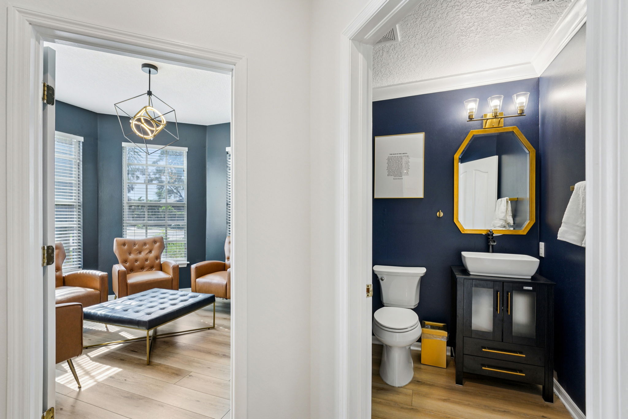 W Lawn Ave-S1111-050