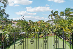 W Lawn Ave-S1111-089