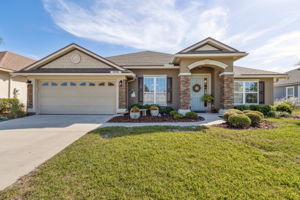 Welcome to 33038 Sawgrass Parke Pl