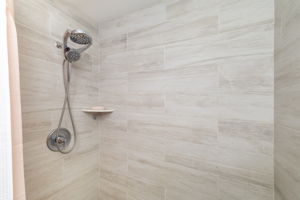  Photo 35