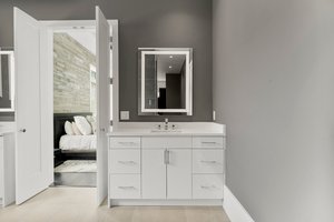  Photo 23