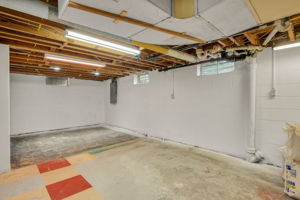  Photo 35